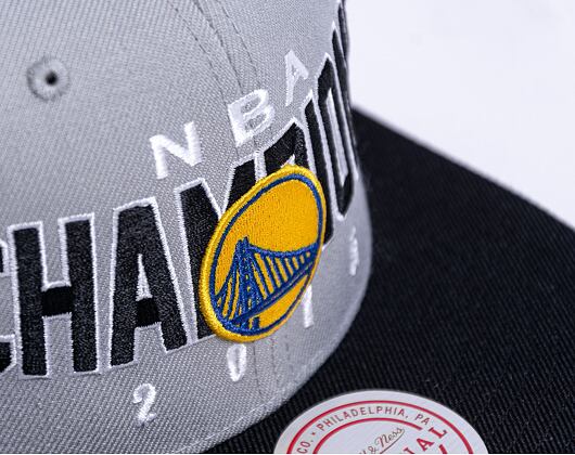Kšiltovka Mitchell & Ness Nba Champs Snapback Hwc Golden State Warriors Grey / Black