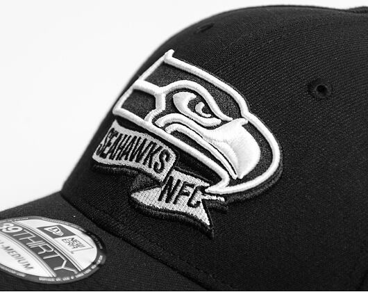 Kšiltovka New Era 39THIRTY NFL22 Sideline Seattle Seahawks Black / White