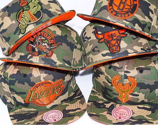 Kšiltovka Mitchell & Ness NEON CAMO POP SNAPBACK Milwaukee Bucks Camo