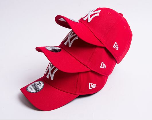 Kšiltovka New Era 9FORTY MLB League Basic New York Yankees Strapback Scarlet / White