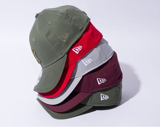 Kšiltovka New Era - MLB Essential 39THIRTY - NY Yankees - New Olive / White