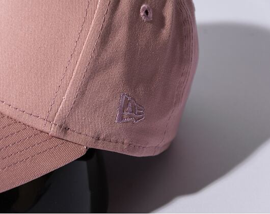 Dámská kšiltovka New Era 9FORTY Womens MLB League Essential New York Yankees Dirty Rose
