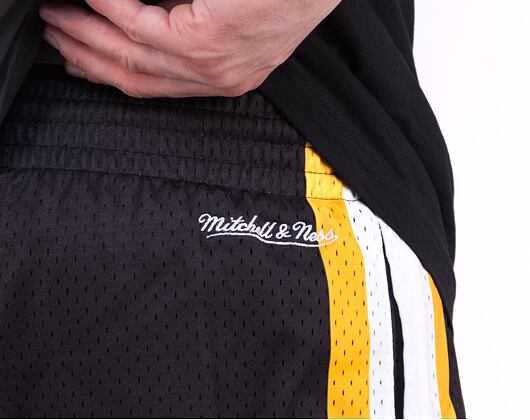 Kraťasy Mitchell & Ness NHL M&N CITY COLLECTION MESH SHORT BRUINS Black