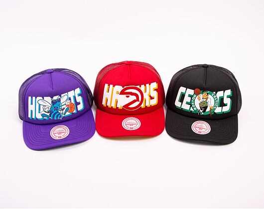 Kšiltovka Mitchell & Ness NBA Billboard Trucker Snapback Hwc Charlotte Hornets Purple