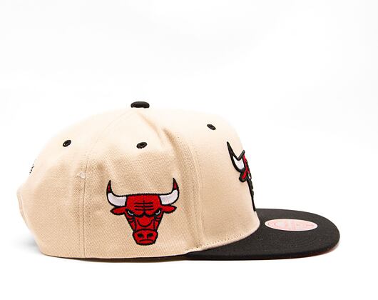 Kšiltovka Mitchell & Ness NBA Sail 2 Tone Snapback Chicago Bulls Off White