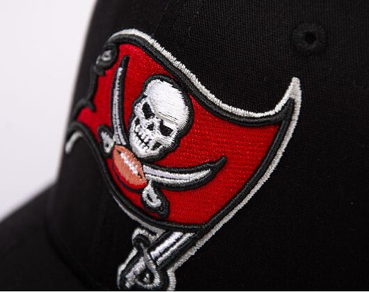 Kšiltovka New Era 9FIFTY Stretch-Snap NFL Tampa Bay Buccaneers Snapback Black/Team Color