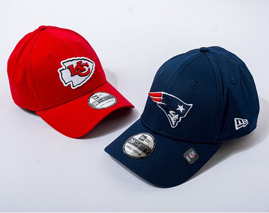Kšiltovka New Era 39THIRTY NFL Comfort New England Patriots Oceanside Blue / Front Door Red