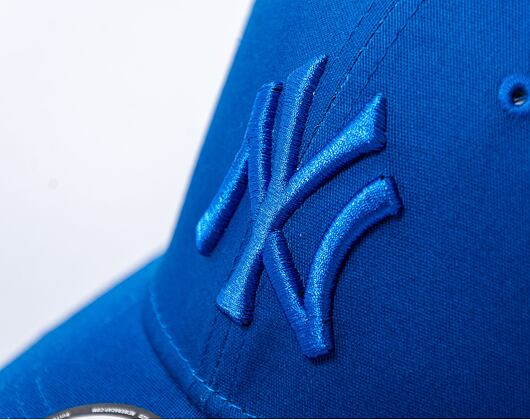 Kšiltovka New Era 39THIRTY MLB League Essential New York Yankees - Blue Azure