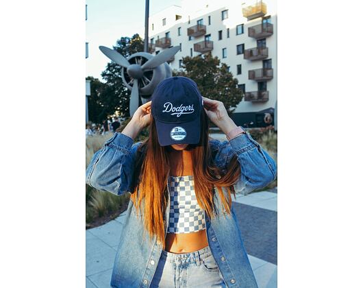 Kšiltovka New Era 9TWENTY MLB Team Script Los Angeles Dodgers Dark Royal / Optic White