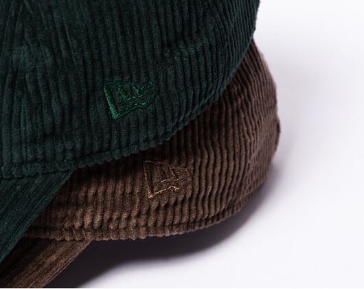 Kšiltovka New Era 9TWENTY MLB Wide Cord New York Yankees Dark Green / Dark Green