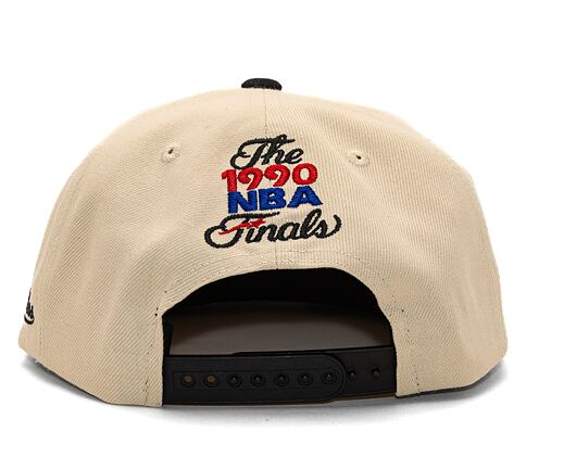 Kšiltovka Mitchell & Ness Nba Finals Remix Snapback Hwc Finals Lakers Vs. Pistons Off White