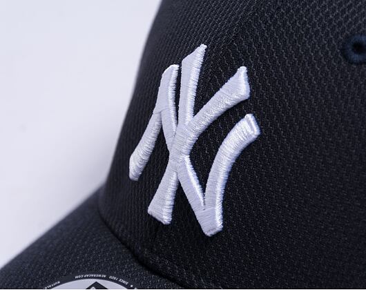 Kšiltovka New Era 9FORTY MLB Diamond Era Essential New York Yankees - Team Color