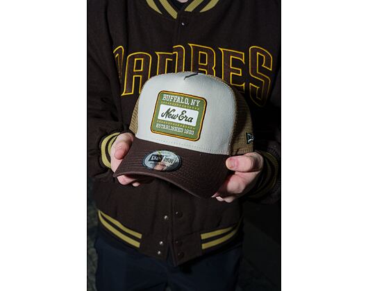 Kšiltovka New Era - Buffalo Patch Canvas 9FORTY Trucker - Stone / Brown