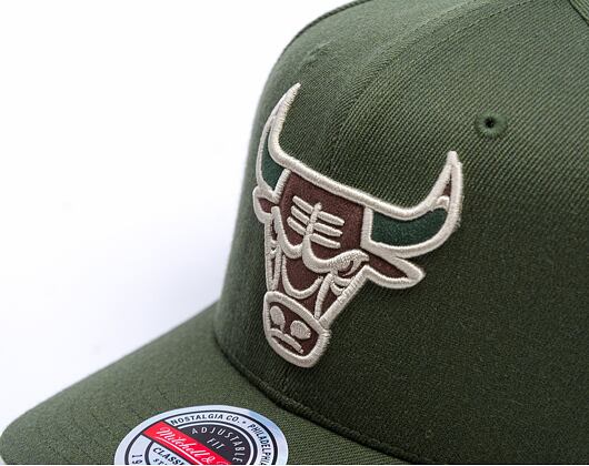 Kšiltovka Mitchell & Ness - Chicago Bulls - Fashion Classic Red - Olive