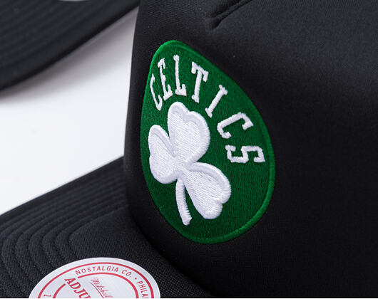 Kšiltovka Mitchell & Ness - Hidden Trucker - Boston Celtics - Black