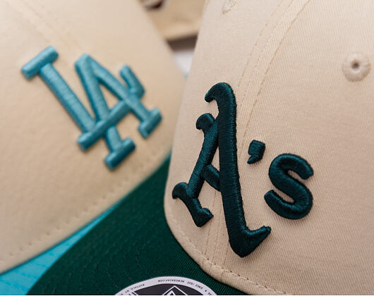 Kšiltovka New Era - MLB WS Patch Retro 9FORTY M-CROWN - Oakland Athletics - Cream / Dark Green