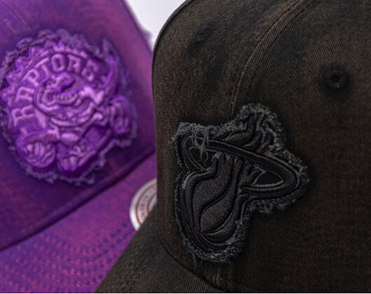 Kšiltovka Mitchell & Ness - NBA Downtown Pro Snapback - Miami Heat - Red