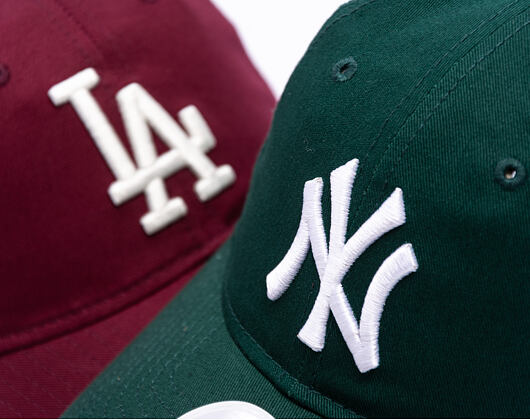 Dámská Kšiltovka New Era - MLB Essential 9TWENTY - NY Yankees - Dark Green / White