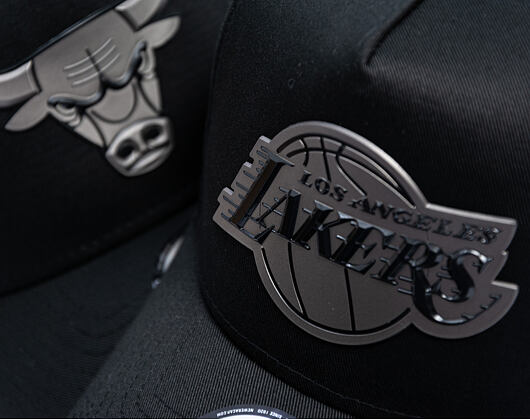 Kšiltovka New Era - NBA Metallic 9FORTY A-Frame - LA Lakers - Black