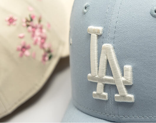 Dámská Kšiltovka New Era - MLB Floral Icon 9FORTY - LA Dodgers - Sky Blue / Cream