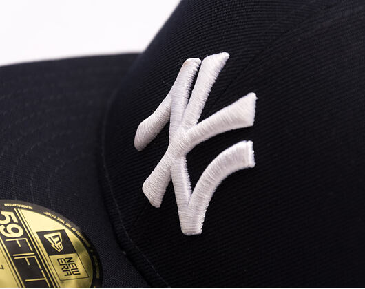 Kšiltovka New Era - MLB Floral Undervisor 59FIFTY - NY Yankees - Navy