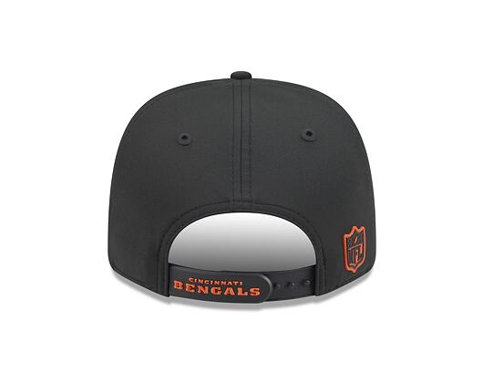 Kšiltovka New Era - NFL 2026 Sideline 9SEVENTY Stretch-Snap - Cincinnati Bengals - Team Color