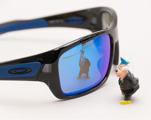 Sluneční Brýle Oakley Turbine Black Ink OO9263-05