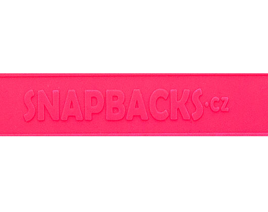 Náramek na ruku s nápisem Snapbacks.cz – Soft Pink