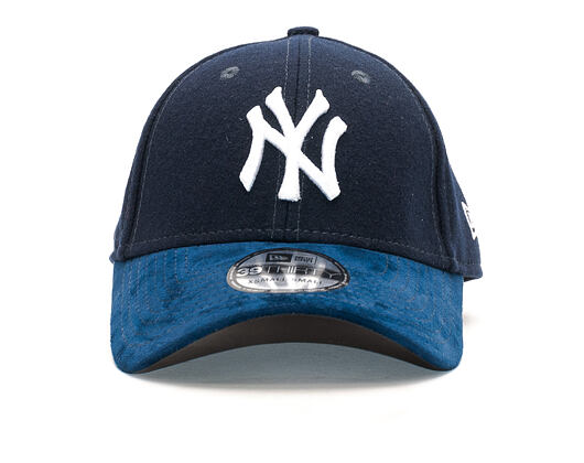 Kšiltovka New Era Team Melton Suede New York Yankees Navy 39THIRTY Stretchfit