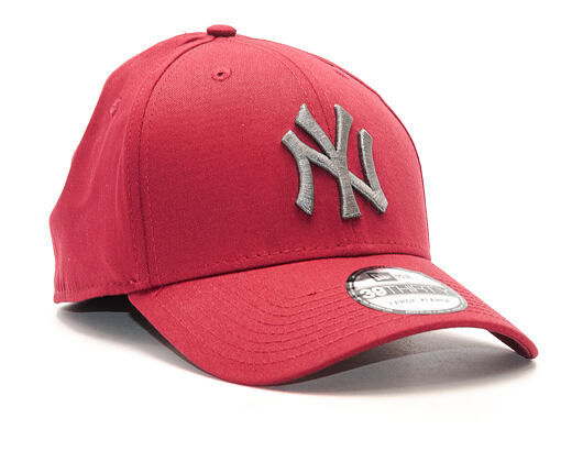 Kšiltovka New Era League Essential New York Yankees 39THIRTY Red Stretchfit