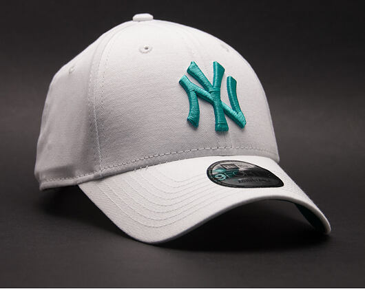 Kšiltovka New Era League Essential New York Yankees 9FORTY White/Northwest Green Strapback