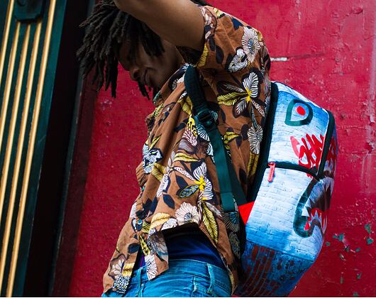 Batoh Sprayground Shark Eat Shark