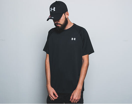 Triko Under Armour Tech SS Tee Black