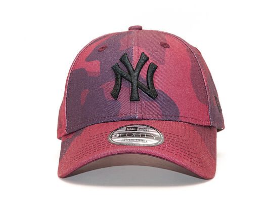 Kšiltovka New Era 9FORTY Camo New York Yankees Maroon Camo/Black Strapback