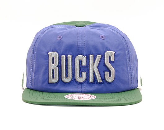 Kšiltovka Mitchell & Ness Milwaukee Bucks Anorak Purple/Green Snapback