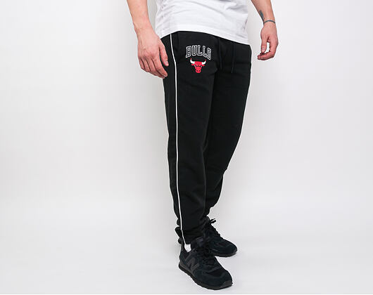 Tepláky New Era Chicago Bulls Stripe Pining Jogger Black
