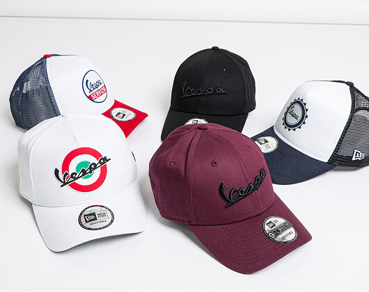Kšiltovka New Era 9FORTY Vespa Piaggio Essential Maroon Strapback
