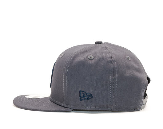 Kšiltovka New Era 9FIFTY New York Yankees Grey Heather/Navy Snapback