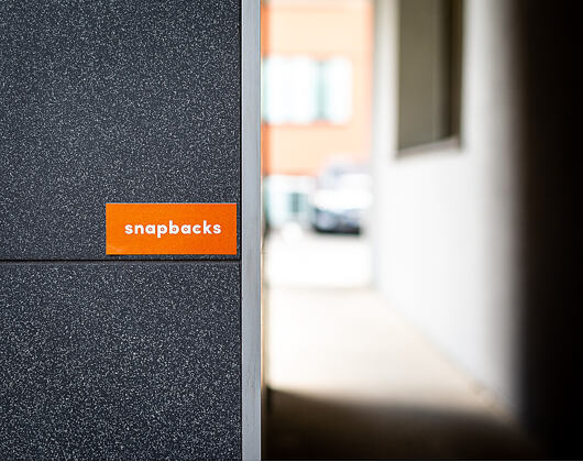 Samolepky Snapbacks.cz Bogo & Sports Orange/Black