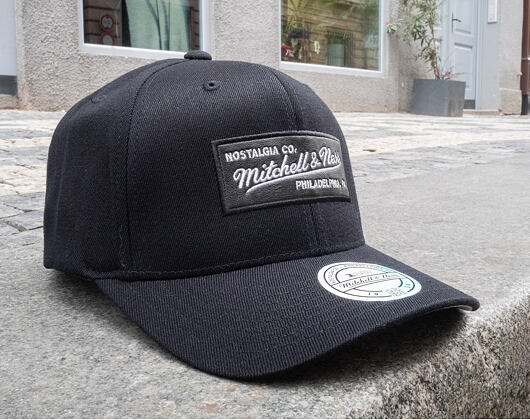 Kšiltovka Mitchell & Ness Outline Black