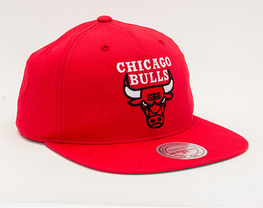 Kšiltovka Mitchell & Ness Chicago Bulls 462 Team Logo Deadstock Throwback
