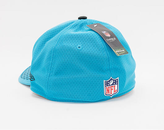Kšiltovka New Era 39THIRTY Carolina Panthers On Field