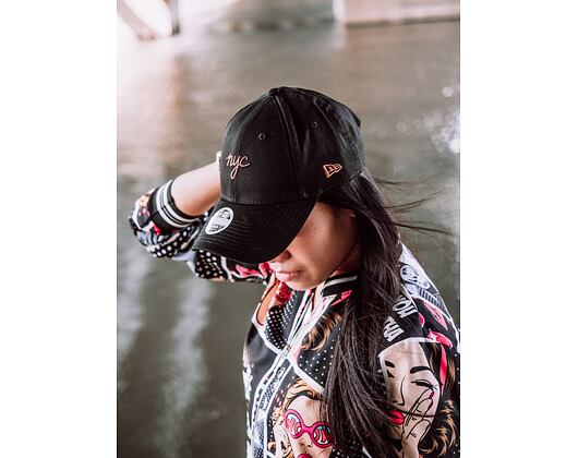 Dámská Kšiltovka New Era 9FORTY NYC Script Black