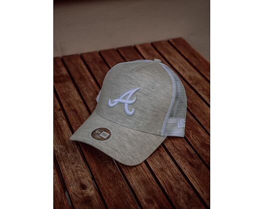 Dámská Kšiltovka New Era Jersey Essential Trucker Atlanta Braves 9FORTY Satin Snapback