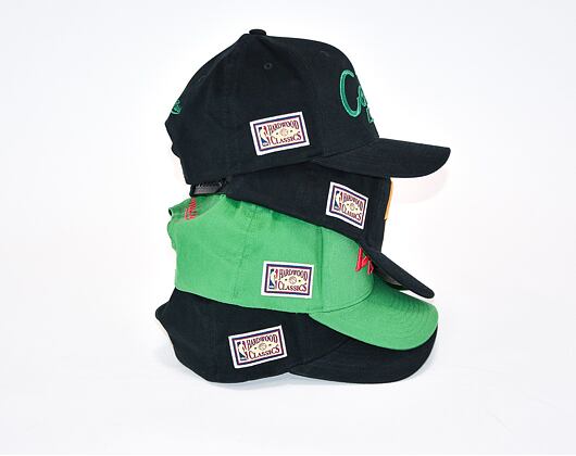 Kšiltovka Mitchell & Ness Boston Celtics 831 Vintage Tailscript Black