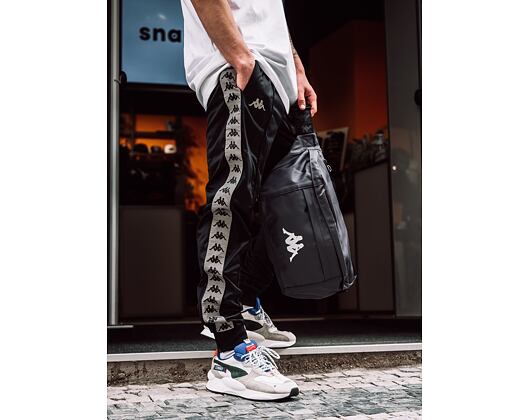 Tepláky Kappa 222 Banda Rastoria Connor 304UTN0 900 Reflective Black