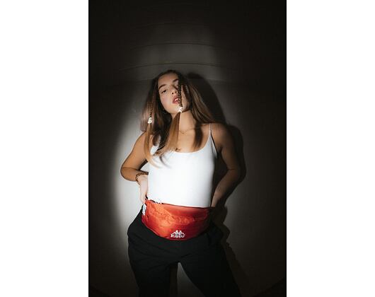 Ledvinka Kappa 222 Banda Anais 3036YM0 ANF Orange Flame/White