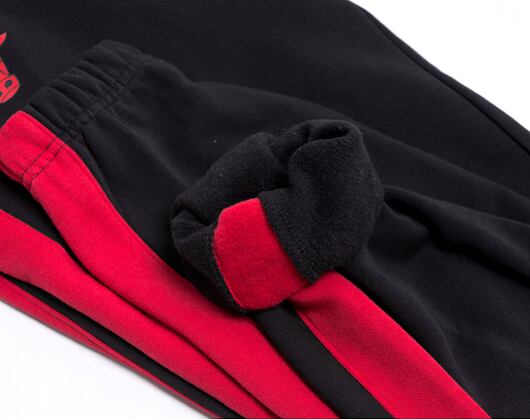 Tepláky New Era Logo Jogger Chicago Bulls Black