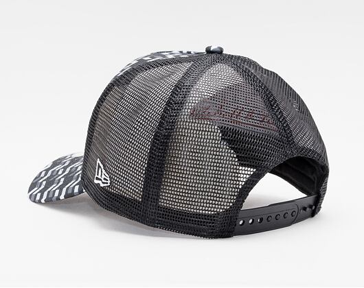 Kšiltovka New Era 9FORTY A-Frame Trucker monochrome pattern OLYLYO Snapback XPT / Optic White