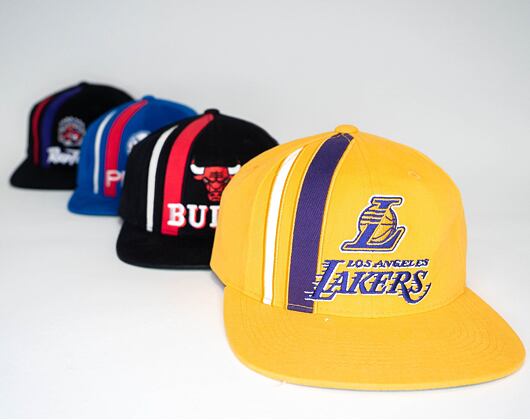Kšiltovka Mitchell & Ness INTL847 Los Angeles Lakers Time Stripe Deadstock